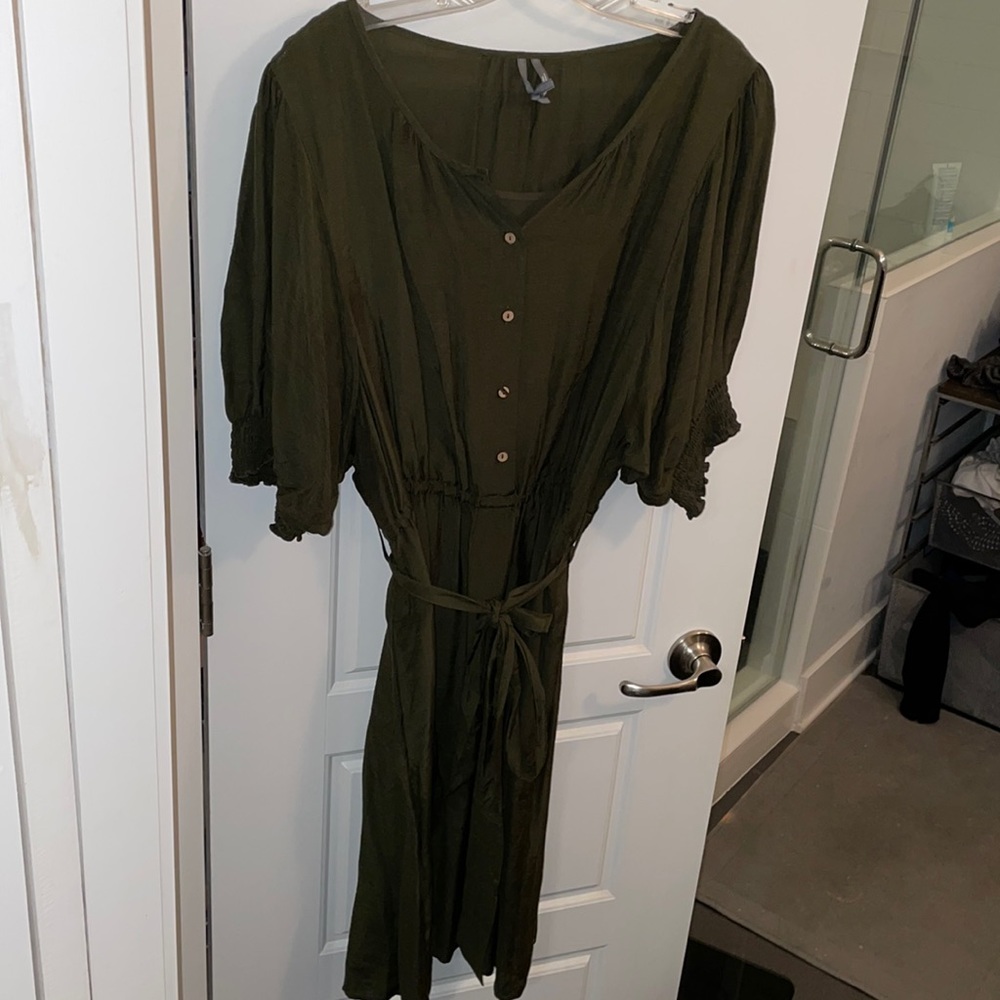 Double lined summer dress with pockets and draw string, beautiful olive color.